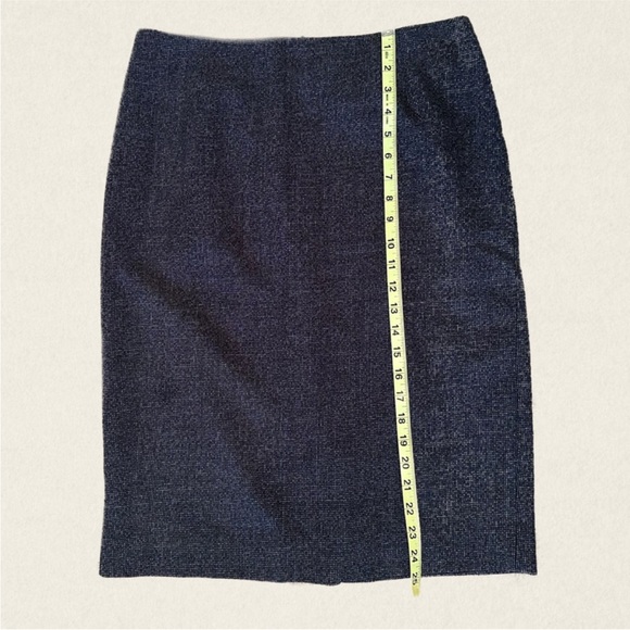 Pendleton 100% Wool Grey Midi Pencil Skirt. - Picture 6 of 10